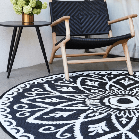Benaras Black And White Floral Recycled Plastic Reversible Outdoor Rug - Fab Habitat , Recycled Plastic Rugs & Mats, [product_size],