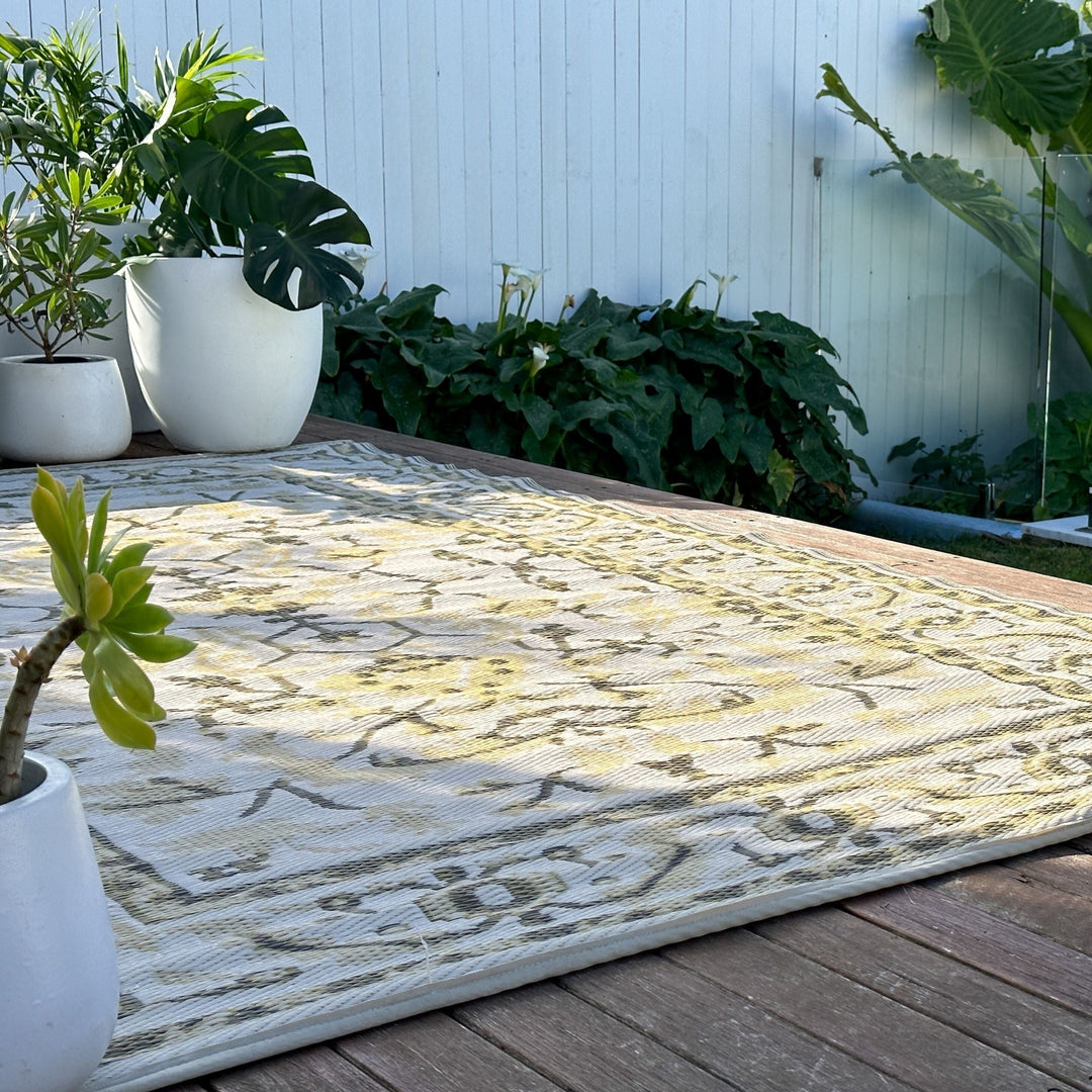 Nain Beige Recycled Plastic Reversible Large Outdoor Rug - Fab Habitat , Recycled Plastic Rugs & Mats,