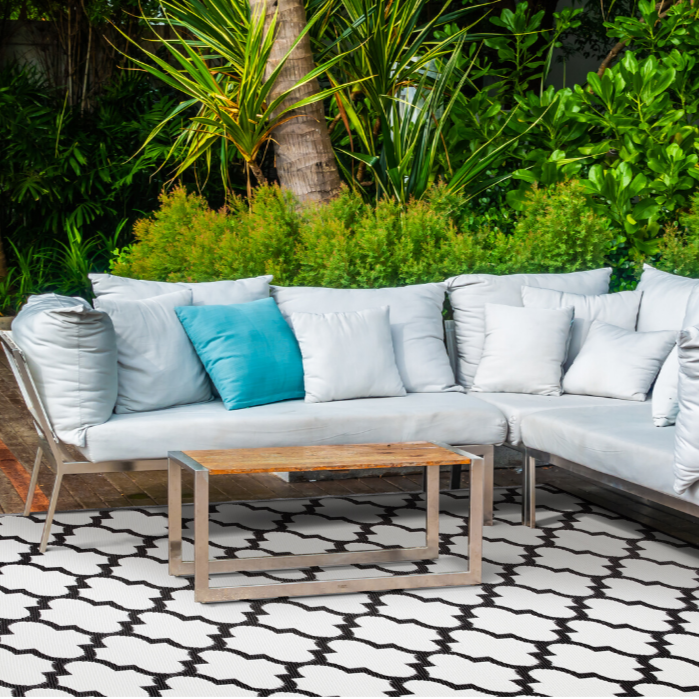Tangier Black and White trellis Recycled Plastic Outdoor Rug - Fab Habitat , Recycled Plastic Rugs & Mats,