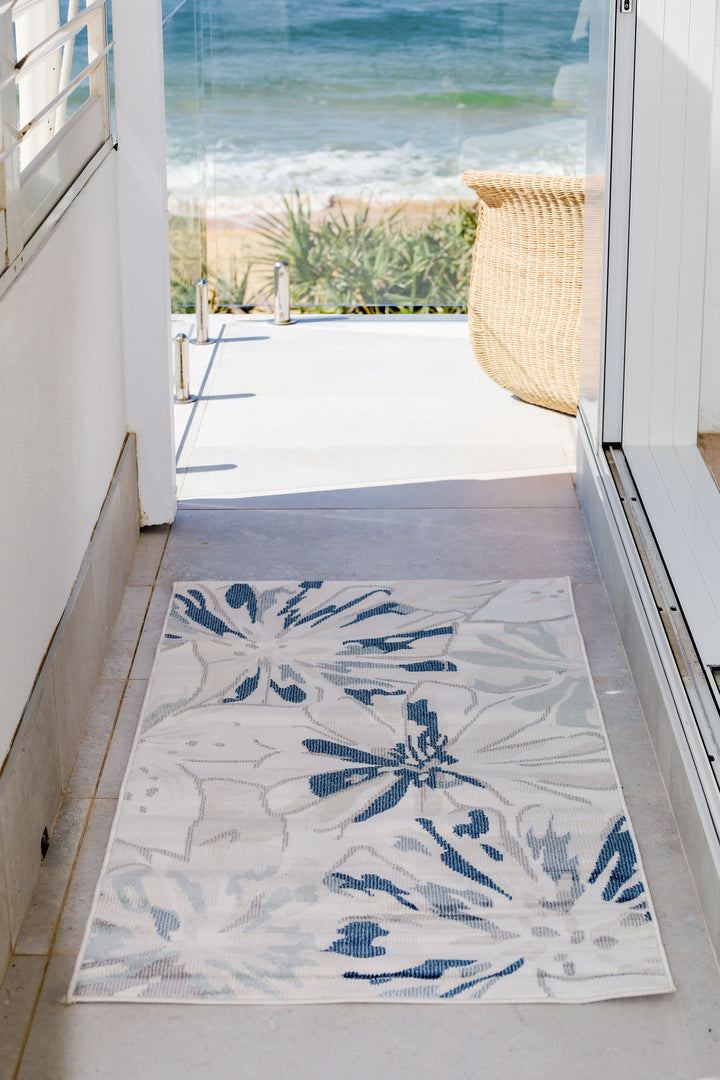 Tawang Navy and Cream Indoor Outdoor Rug