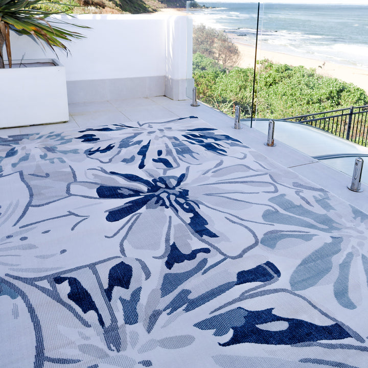 Tawang Navy and Cream Indoor Outdoor Rug