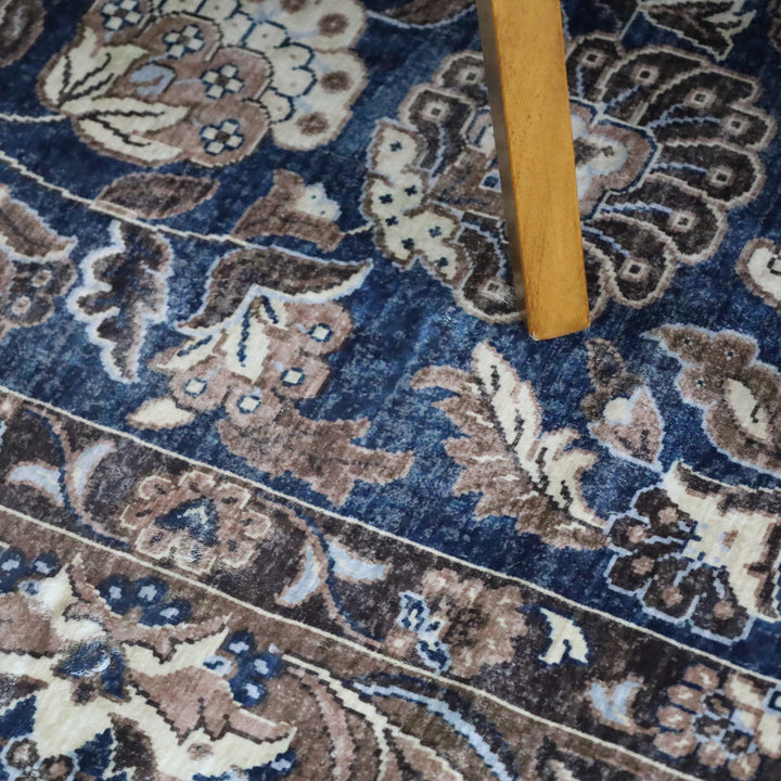 Vihaan modern grey washable rug with textured print – 180x270 cm – available in Australia