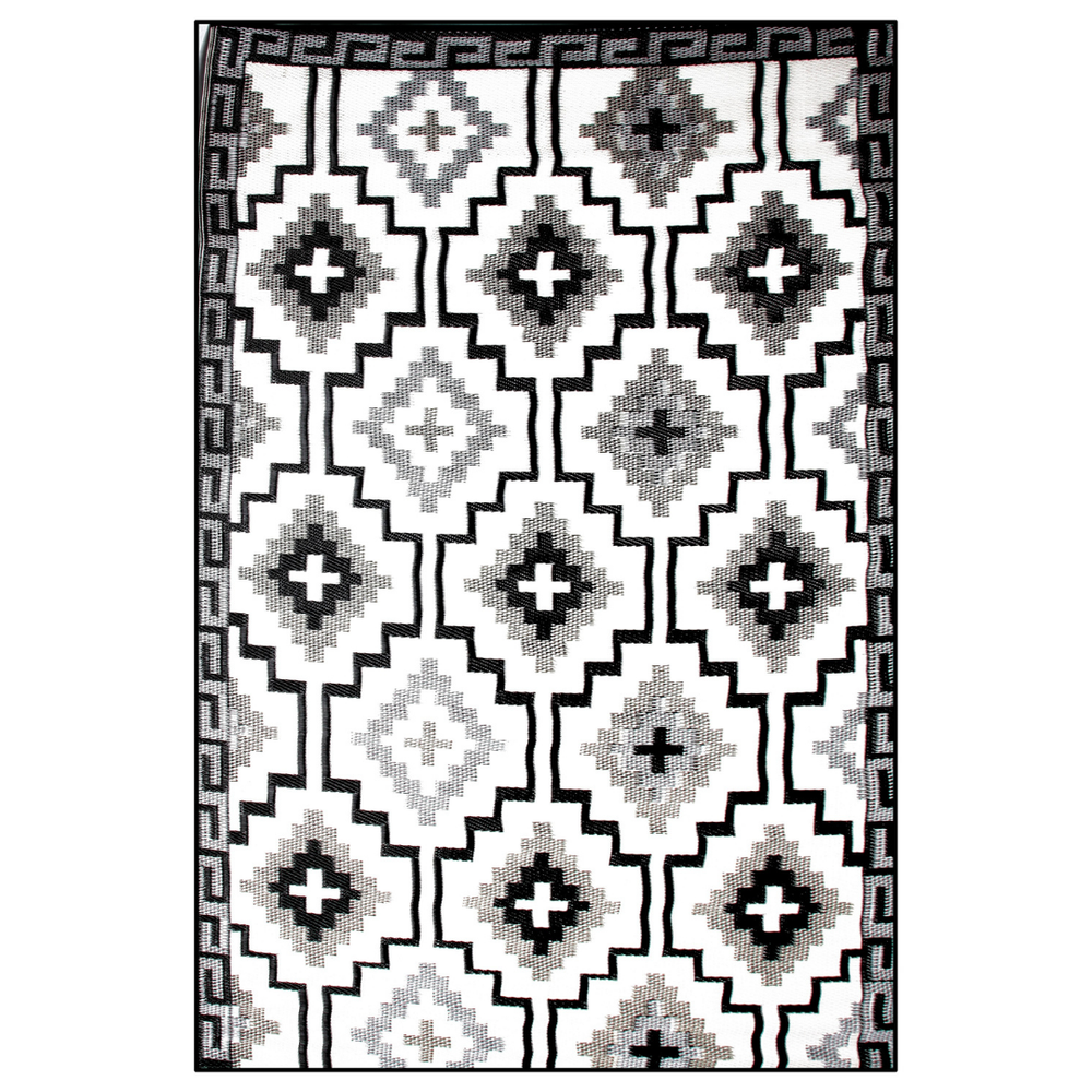 Lhasa Black and Cream Moroccan Recycled Plastic Outdoor Area Rug - Area rugs Fab Habitat