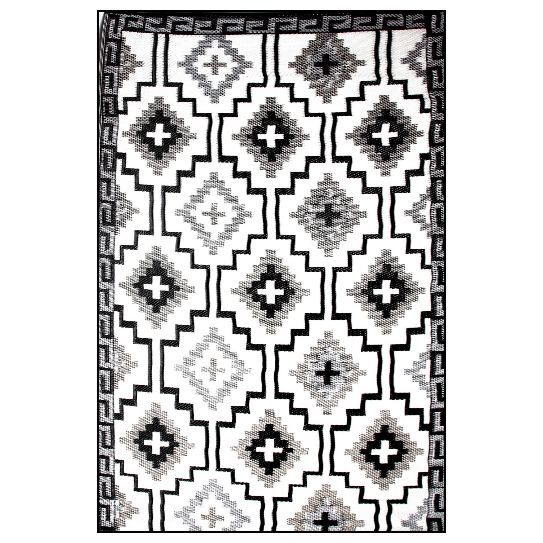 Lhasa Black and Cream Moroccan Recycled Plastic Outdoor Area Rug - Area rugs Fab Habitat