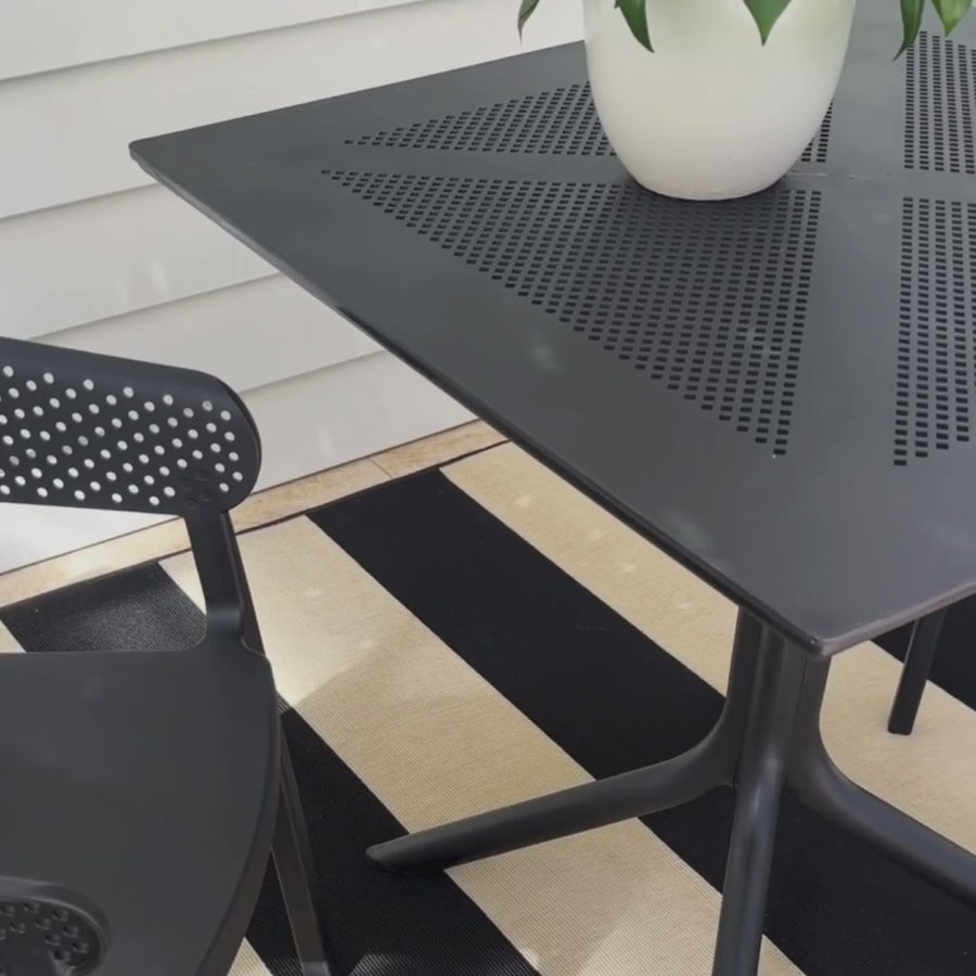 Santacruz Black Cafe Bistro Table