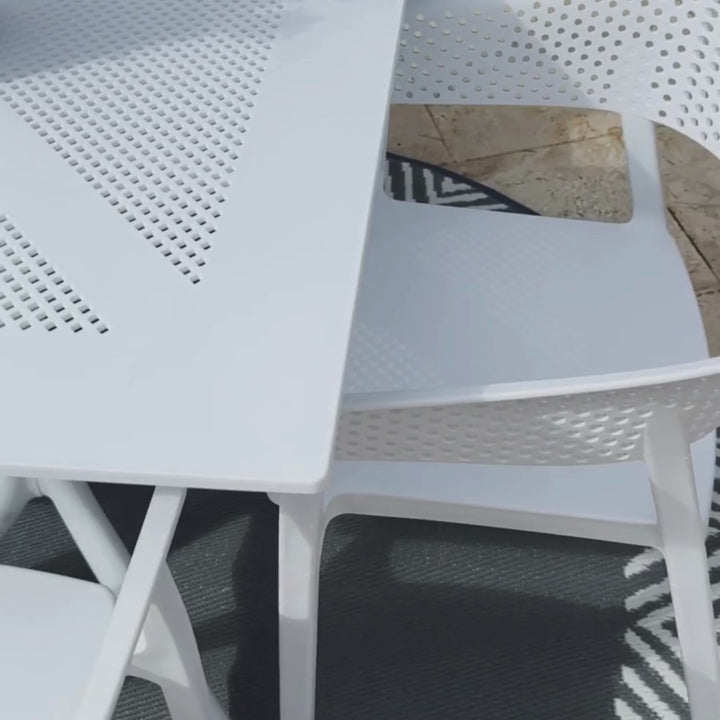 Santacruz White Cafe Table