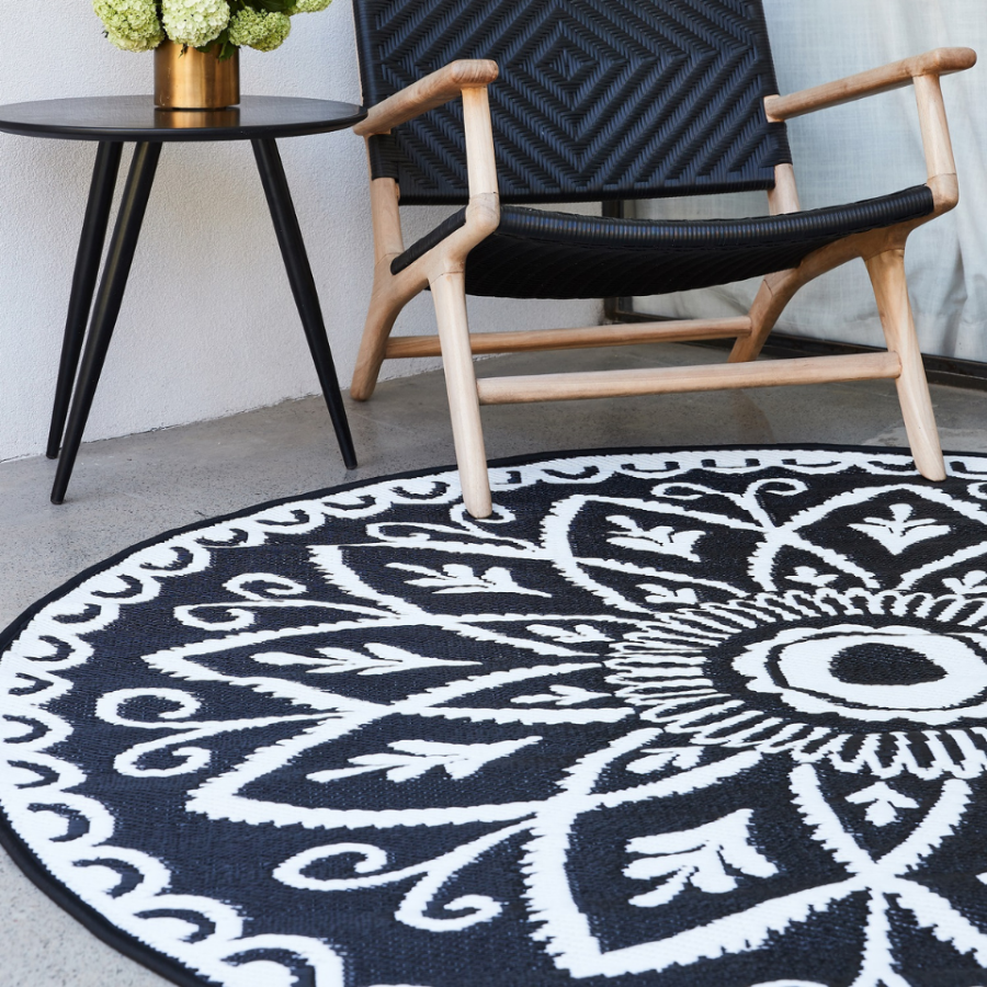 Black & White Rugs