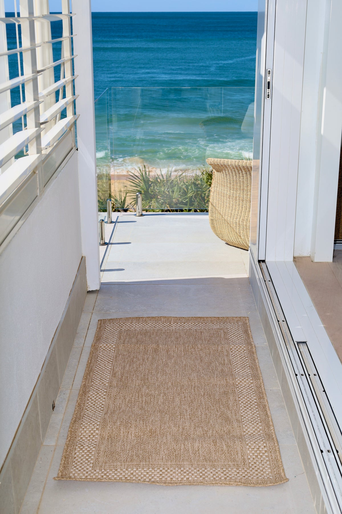 Akita White Indoor Outdoor Rug