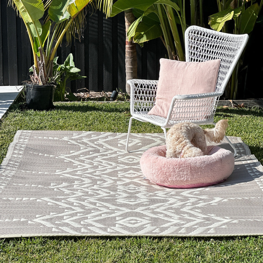 Ayana Grey Recycled Plastic Reversible Large Outdoor Rug - Fab Habitat , Recycled Plastic Rugs & Mats, [product_size],
