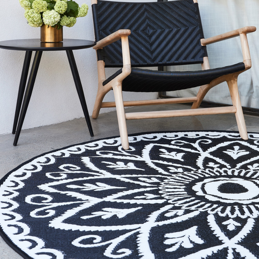 Benaras Black and White Floral Reversible Large Outdoor Rug - Fab Habitat , Recycled Plastic Rugs & Mats, 