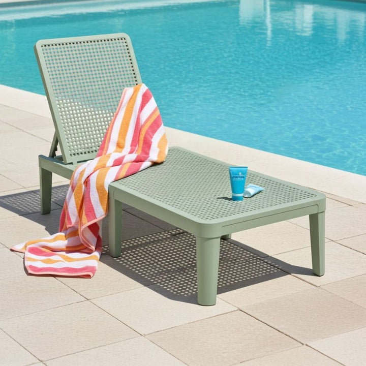 Berg Sage Adjustable Outdoor Lounger
