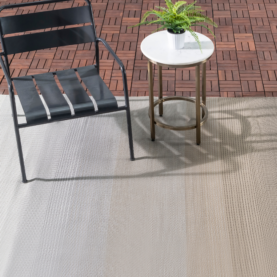 Big Sur Ash Modern Recycled Plastic Outdoor Rug - Fab Habitat , Recycled Plastic Rugs & Mats, 