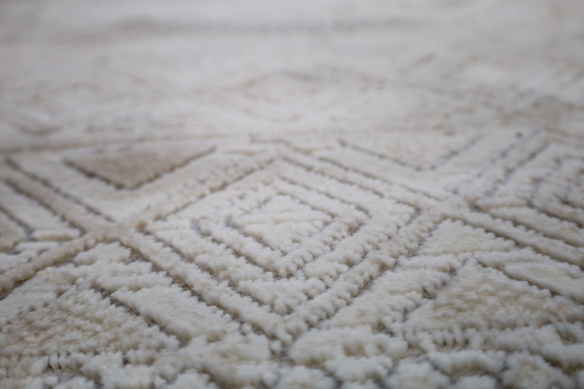 Erika Grey Distressed Large Rug