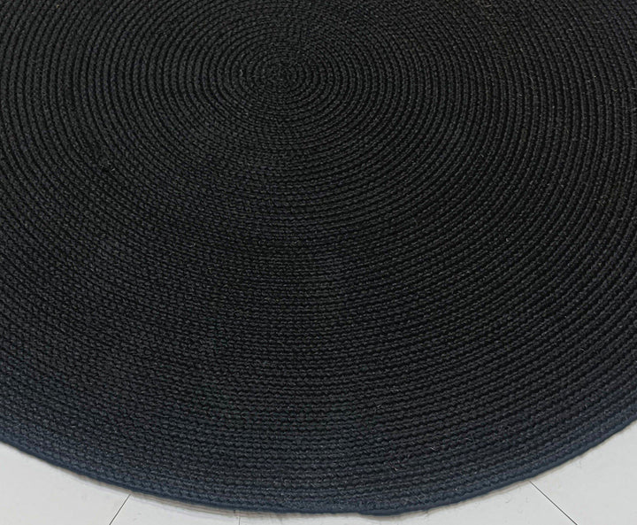 Hazel Black Round PET indoor outdoor Rug