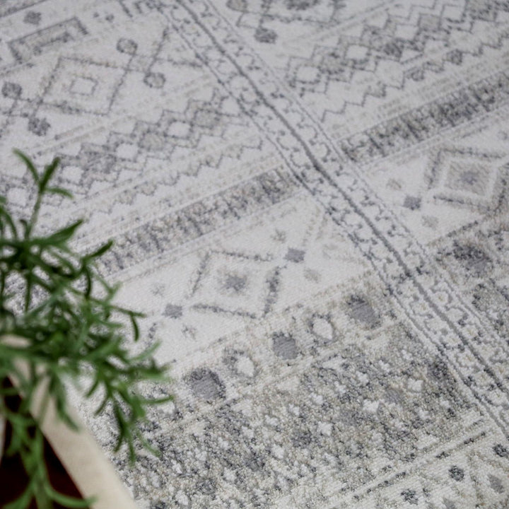 Ikop Light Grey and White Traditional Distressed Large Rug