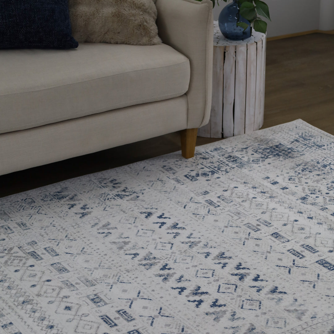 Izmir Navy and White Traditional Distrssed Large Rug