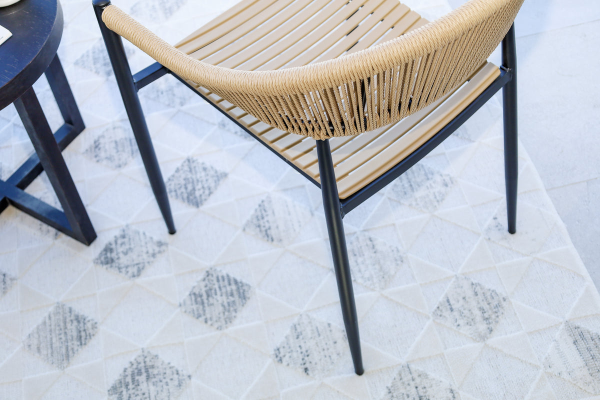 Kaamli Grey Indoor Outdoor Large Rug