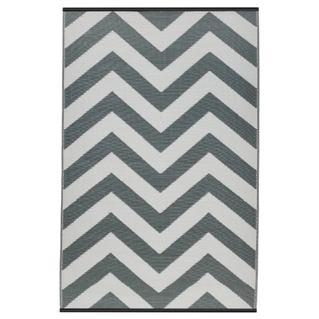 Laguna Paloma and White Chevron Large Outdoor Rug - Fab Habitat , Recycled Plastic Rugs & Mats, 
