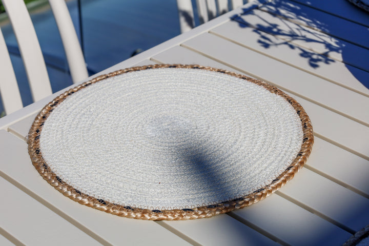 Linnet - Set Of 4 Handmade Jute Round Placemats And Coasters