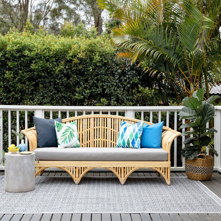 Moti Black and White Diamond Polypropylene Large Outdoor Rug - Fab Habitat , Outdoor Rugs, 