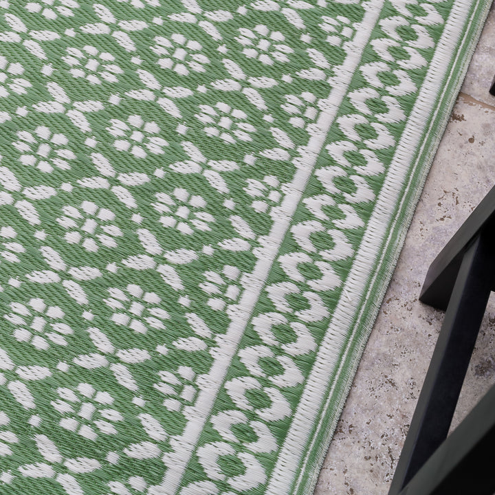Ronda Sage Recycled Plastic Outdoor Large Rug