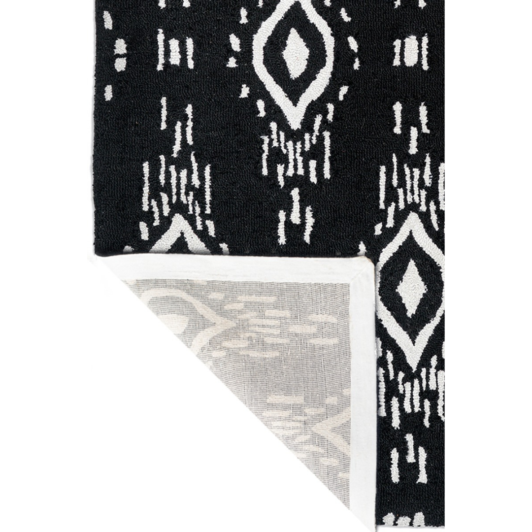 Surah Black and White Tribal P.E.T Indoor Outdoor Large Rug - Fab Habitat , Outdoor Rugs, 