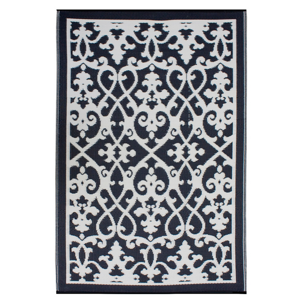 Venice Black and Cream Traditional Recycled Plastic Outdoor Rug - Fab Habitat , Recycled Plastic Rugs & Mats, 