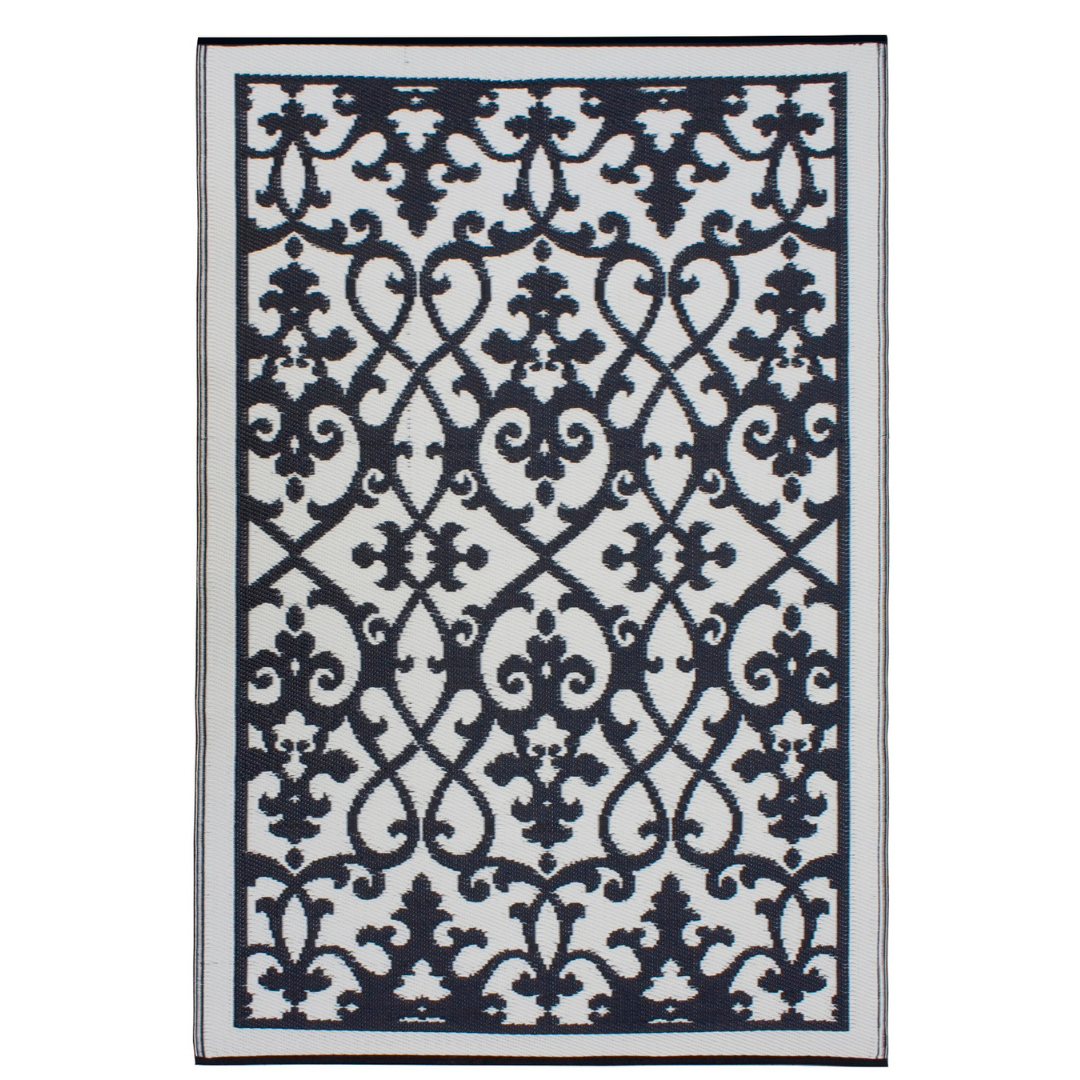 Venice Black and Cream Traditional Recycled Plastic Large Rug - Fab Habitat , Recycled Plastic Rugs & Mats, 