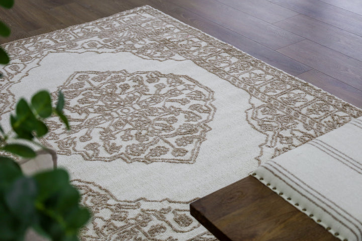 Vidhi Ivory and Beige 100% Wool Rug