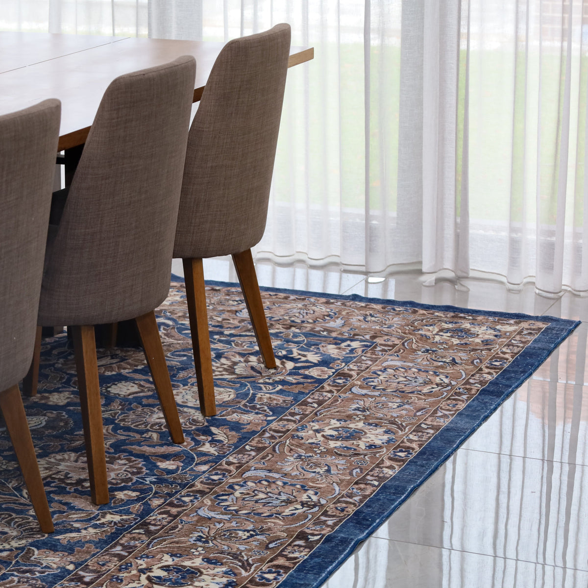 Vihaan 150x210 cm soft machine washable rug – modern abstract design – shop online in Australia