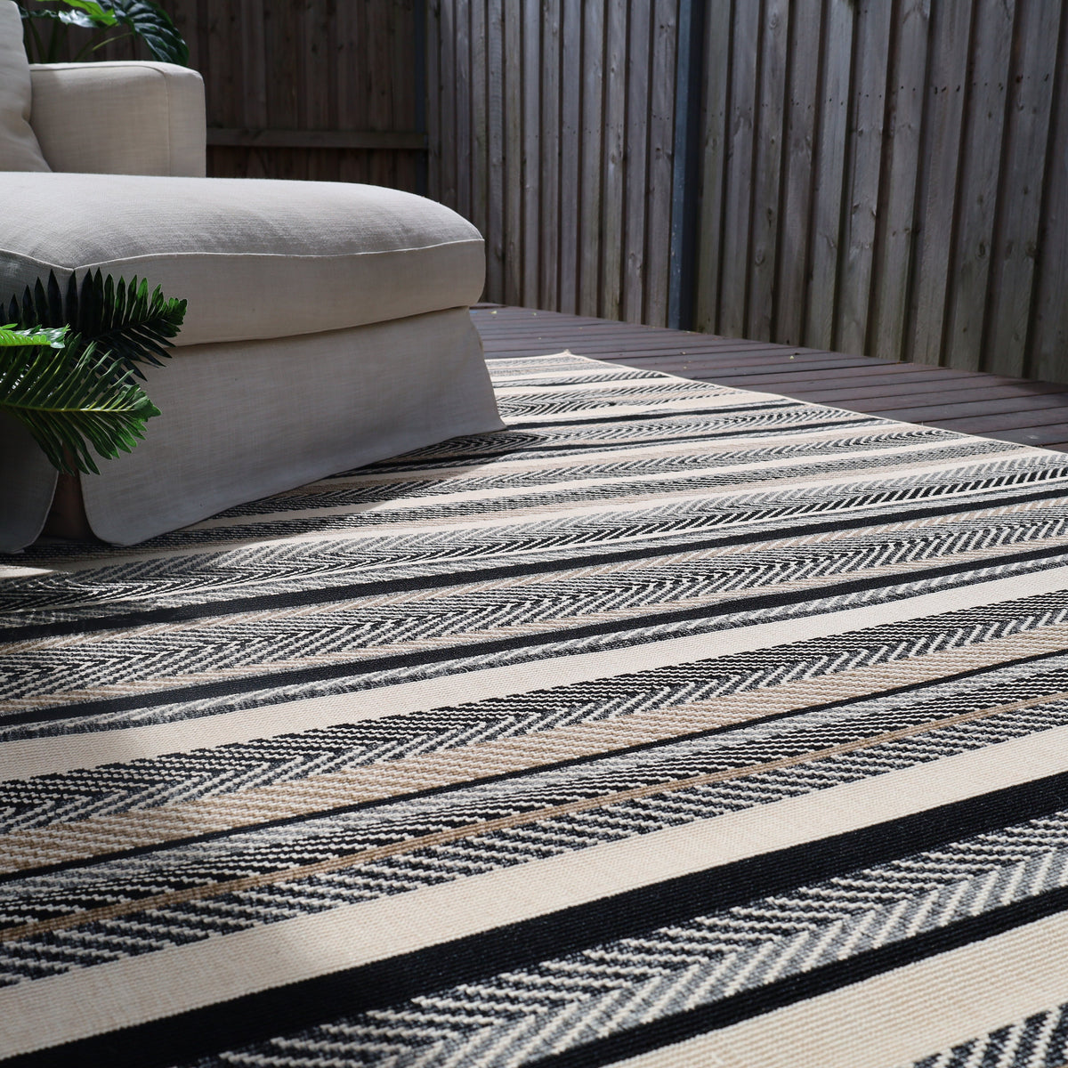 Zahra eco-friendly floor rug in courtyard – tribal pattern, 180x270cm, buy online in Australia