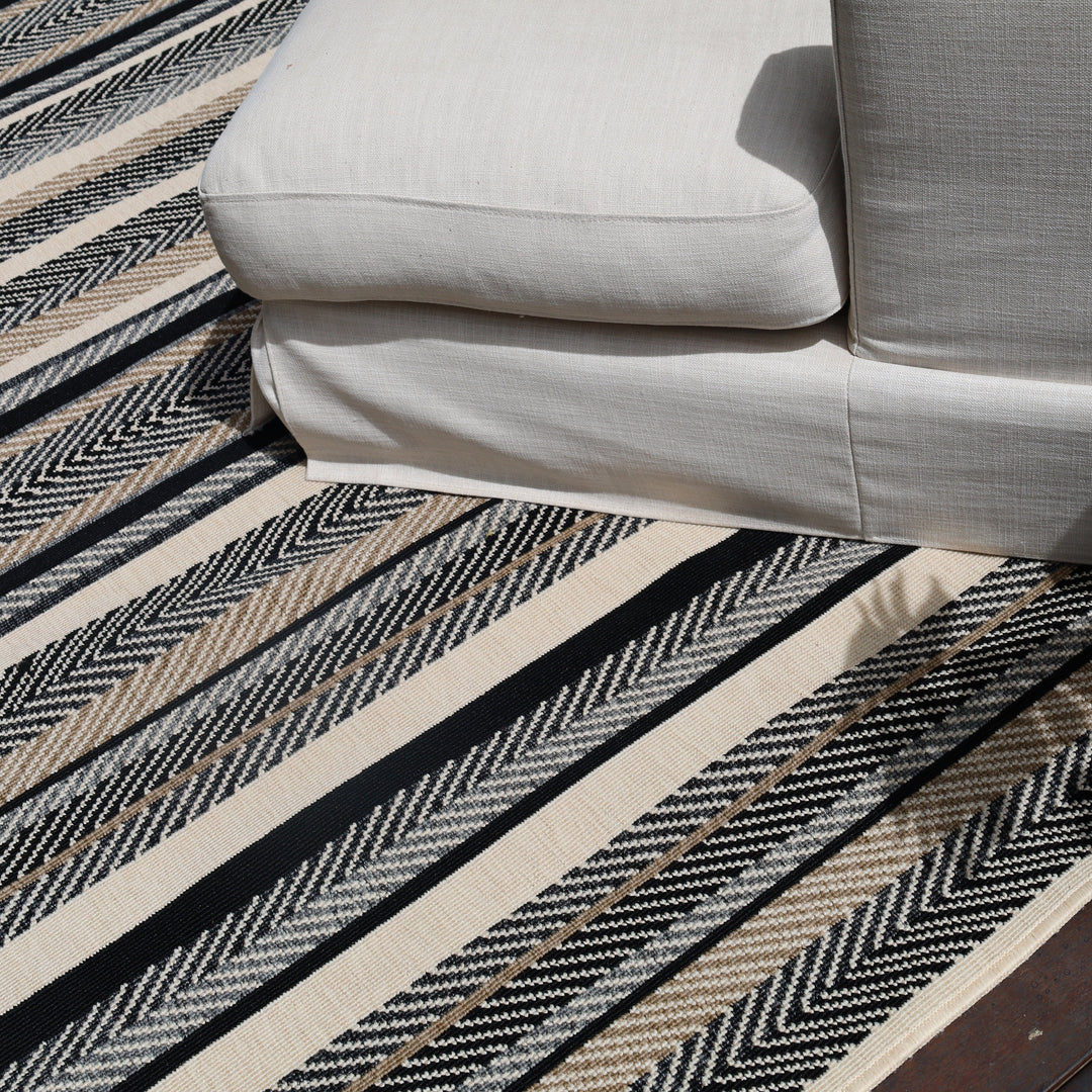 Zahra sustainable rug with tribal design – 180x270cm recycled plastic, buy online in Australia