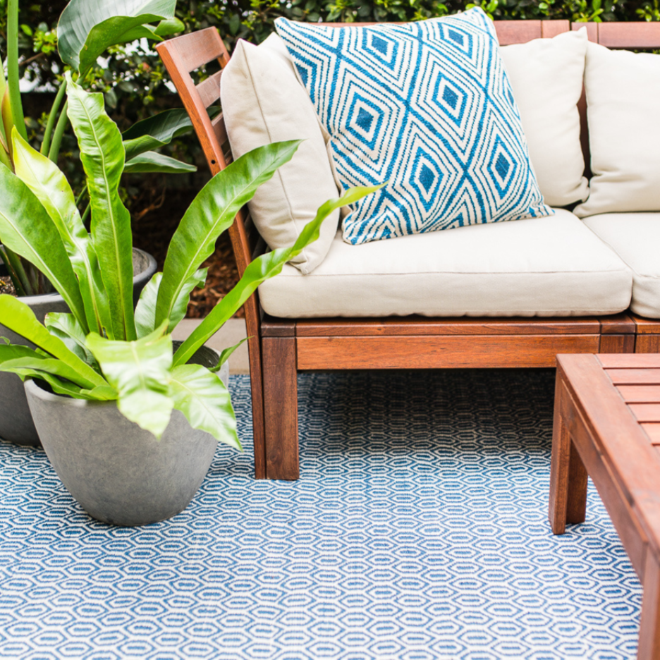 Bekal Indigo Blue Indoor Outdoor Large Rug - Outdoor Rugs Fab Habitat
