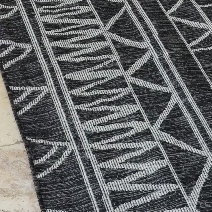 Perla Tribal Polypropylene Outdoor Rug