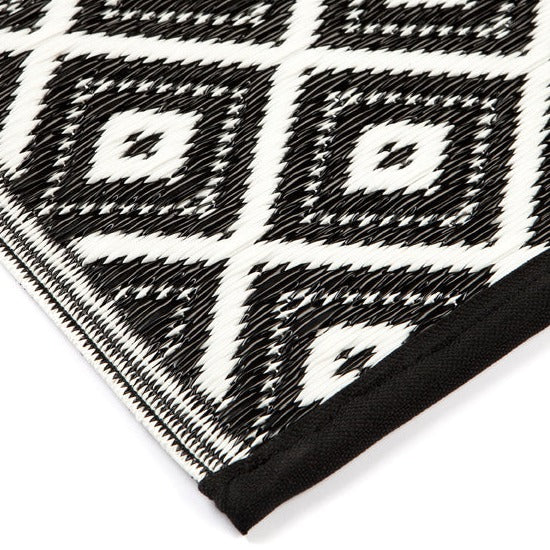 Kimberley Black and White Diamond Recycled Plastic Large Rug - Recycled Plastic Rugs & Mats Fab Habitat