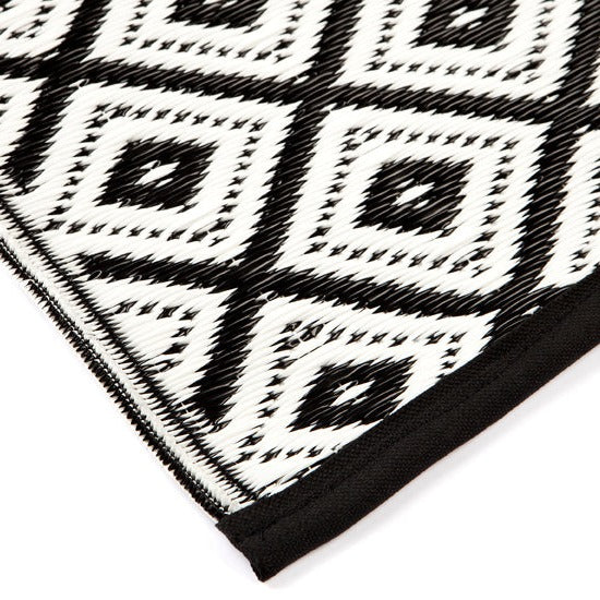 Kimberley Black and White Diamond Recycled Plastic Large Rug - Recycled Plastic Rugs & Mats Fab Habitat